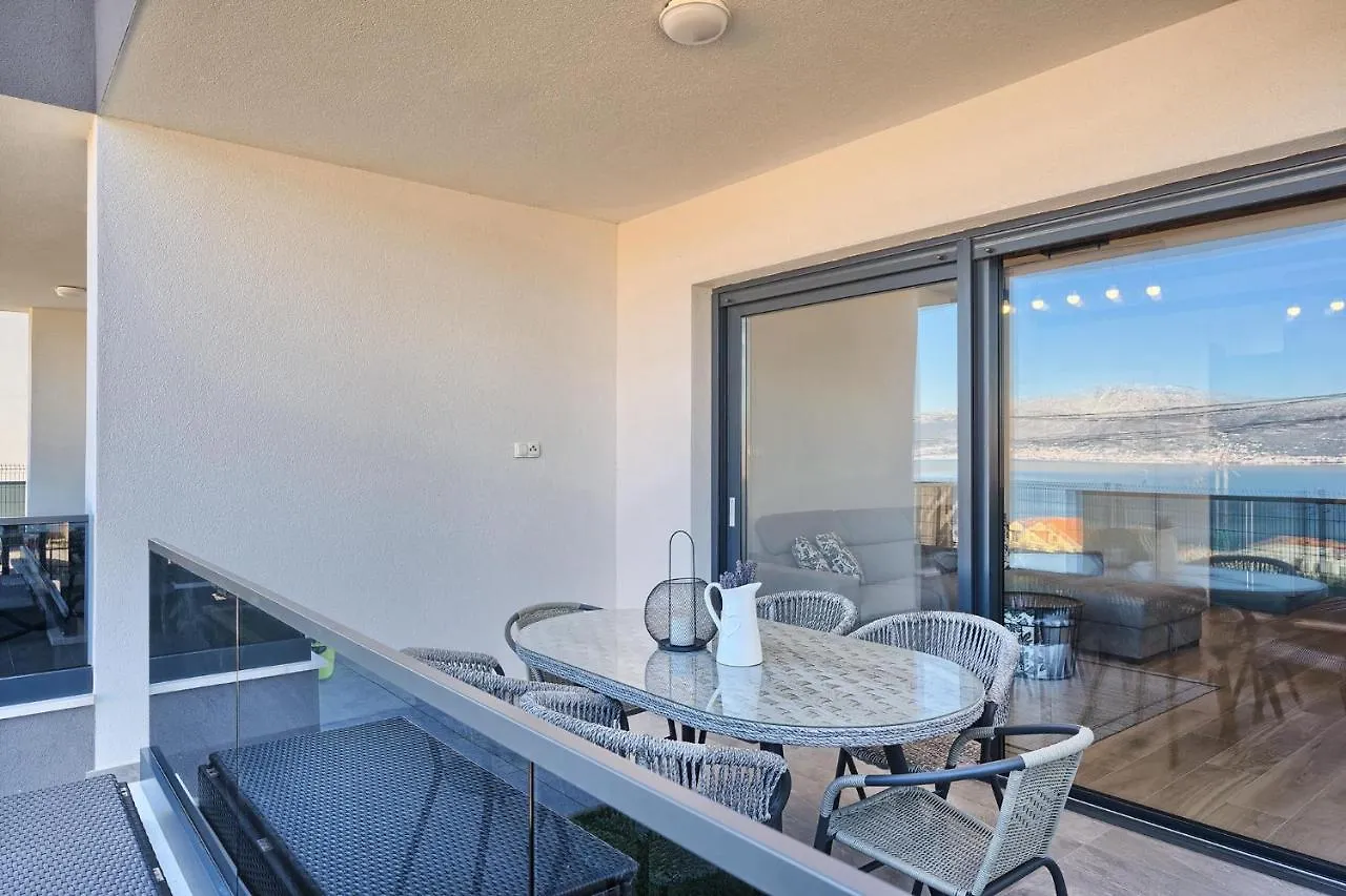 Soul - Sea-View Garden & Pool Apartment Slatine